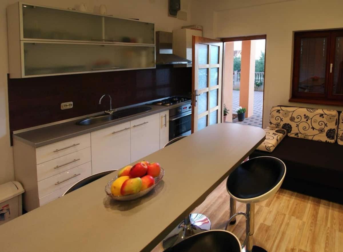 Apartments Brane - Free Parking Zadar Extérieur photo